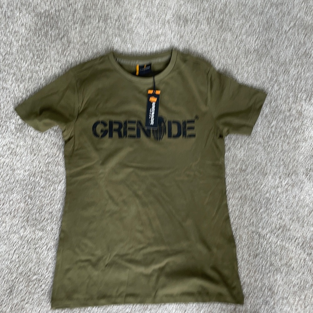 Grenade workout tee